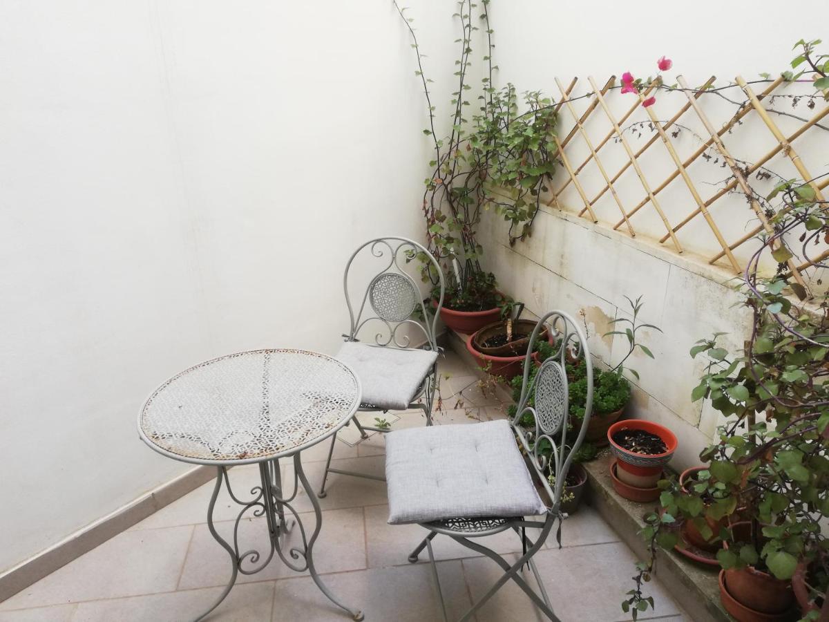 Mesagnesi 6 - Loft Centro Storico Sit Lejlighed Lecce Eksteriør billede