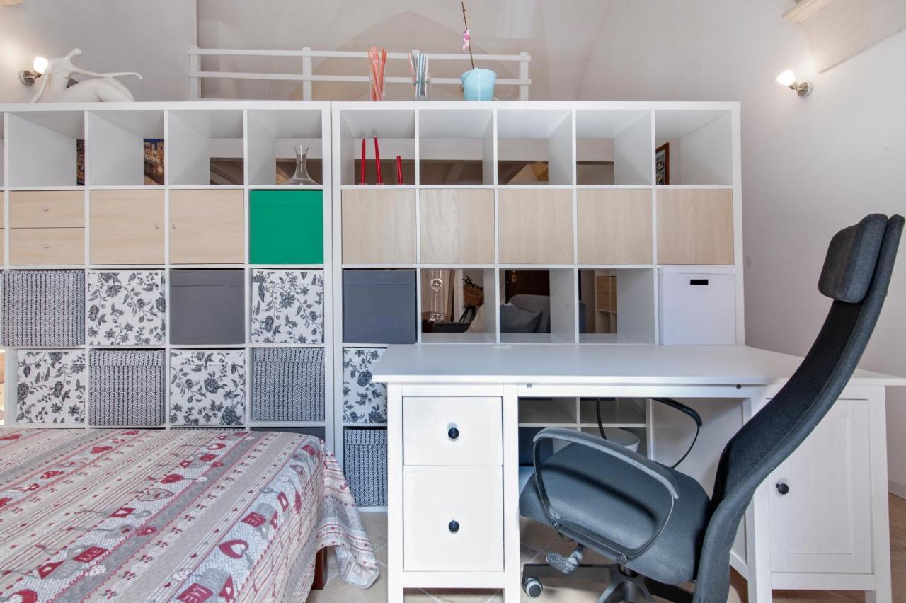 Mesagnesi 6 - Loft Centro Storico Sit Lejlighed Lecce Eksteriør billede
